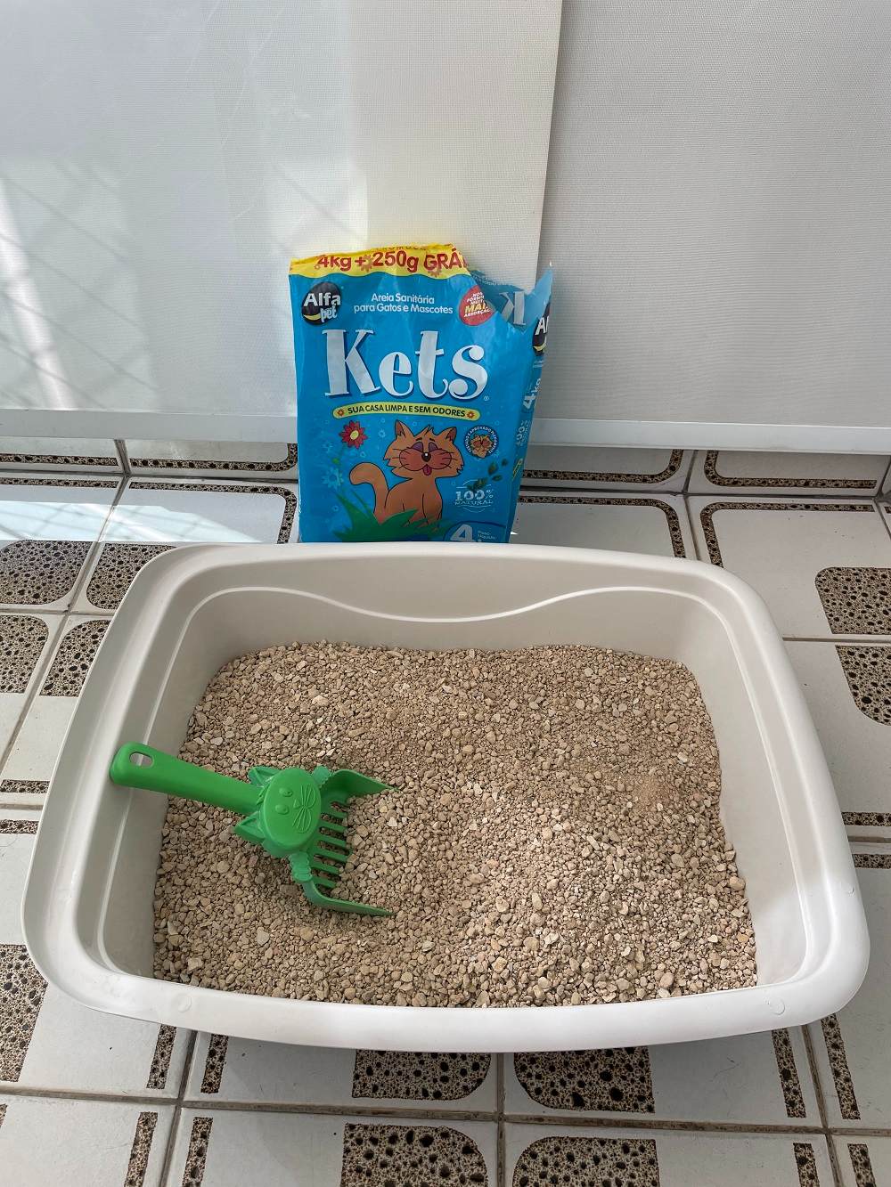 Areia Sanitária Alfapet Kets para Gatos